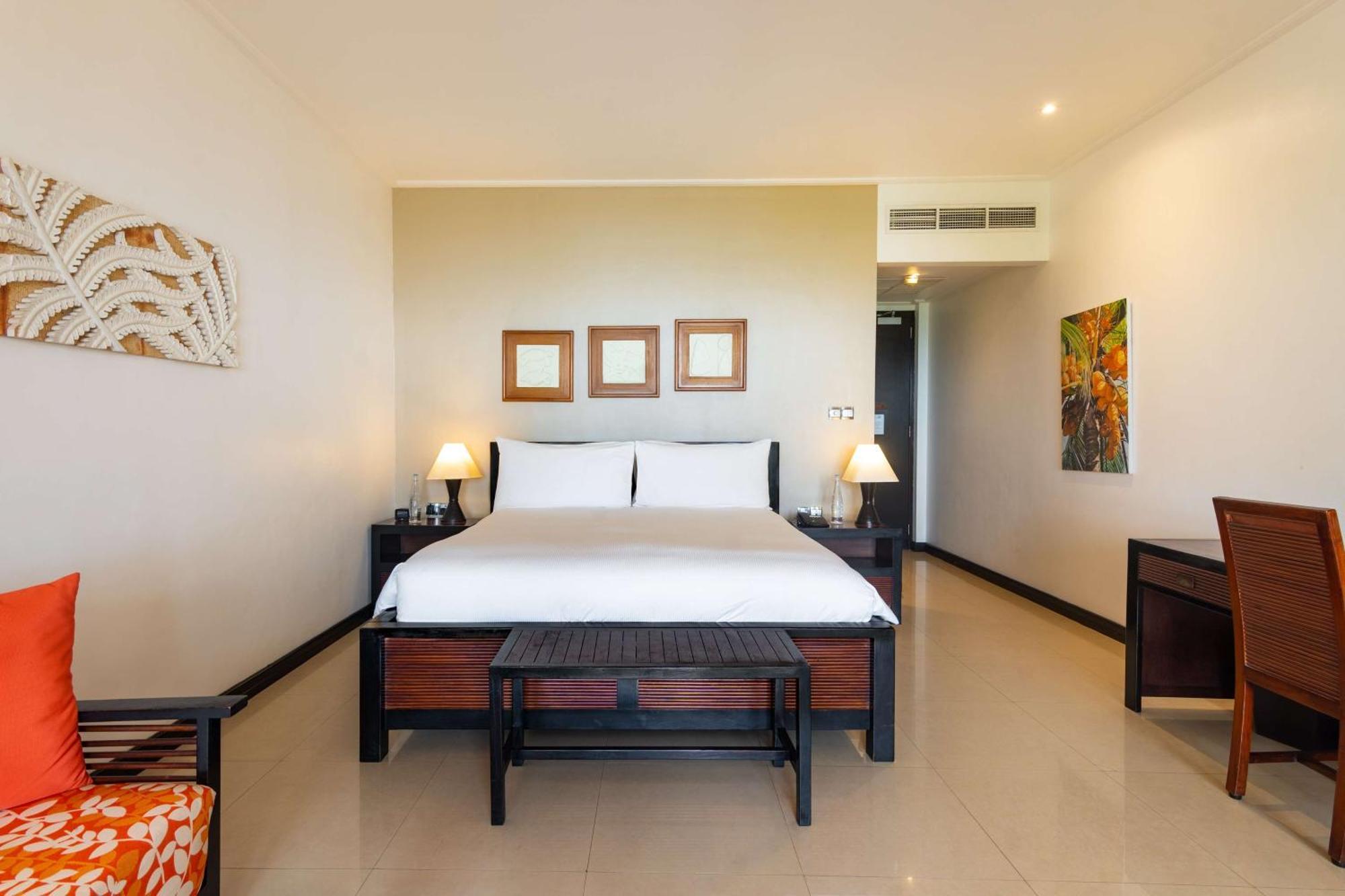 Doubletree By Hilton Seychelles Allamanda Resort & Spa Takamaka Eksteriør billede