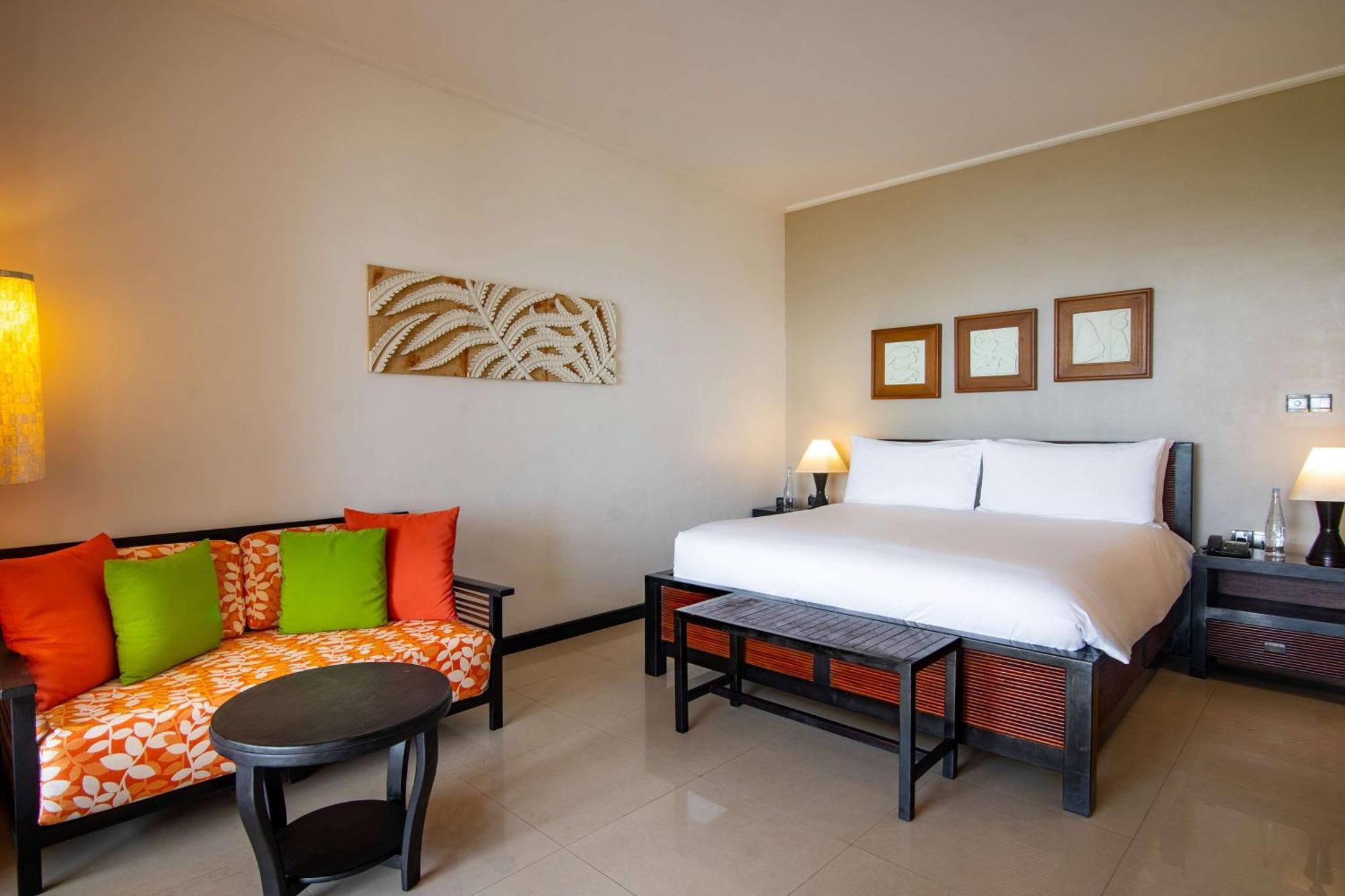 Doubletree By Hilton Seychelles Allamanda Resort & Spa Takamaka Eksteriør billede