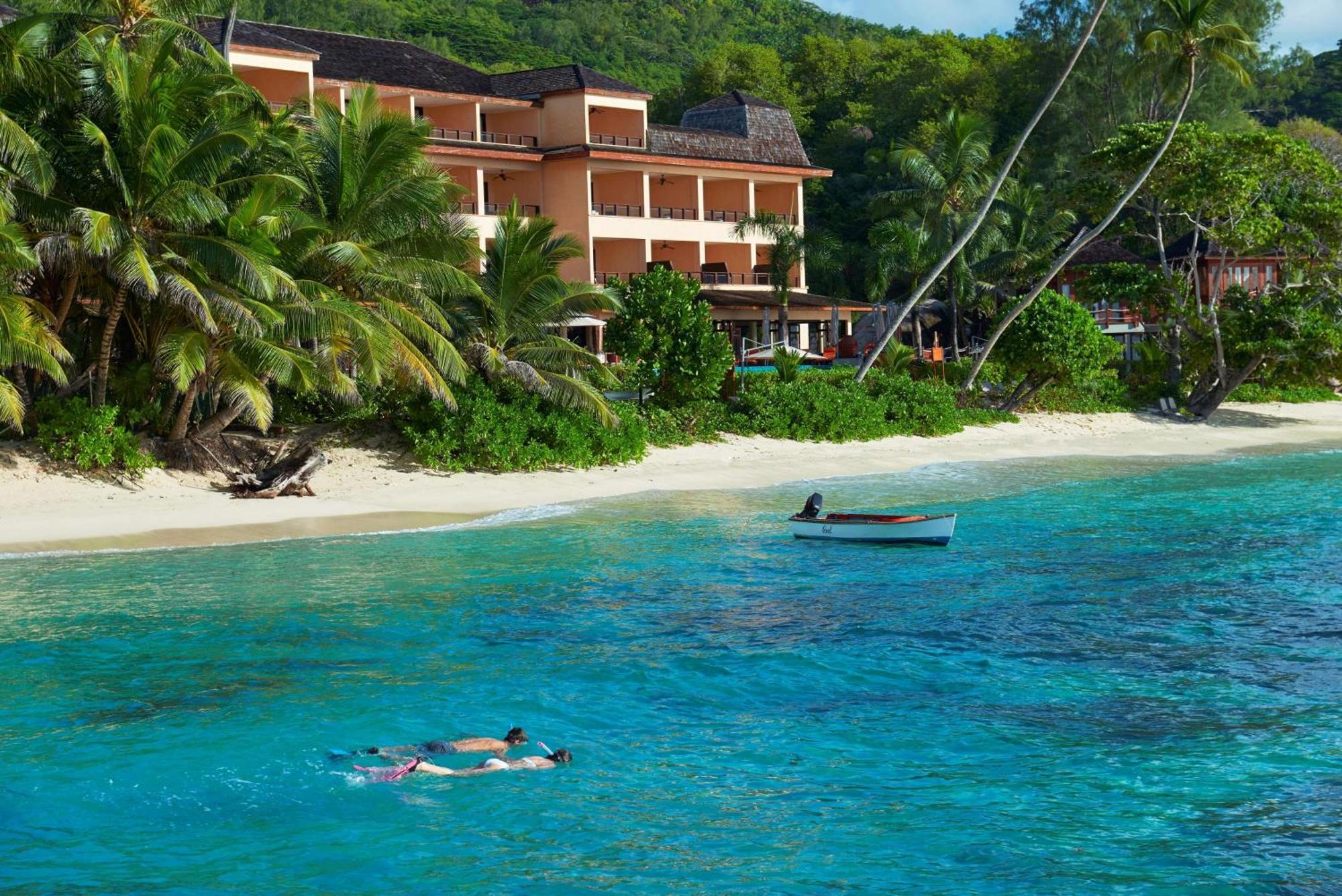 Doubletree By Hilton Seychelles Allamanda Resort & Spa Takamaka Eksteriør billede