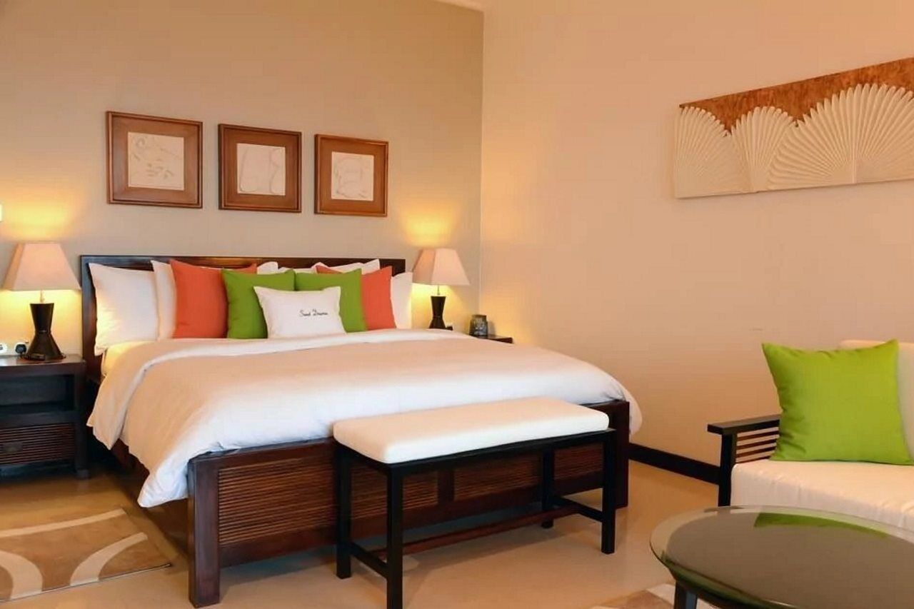Doubletree By Hilton Seychelles Allamanda Resort & Spa Takamaka Eksteriør billede